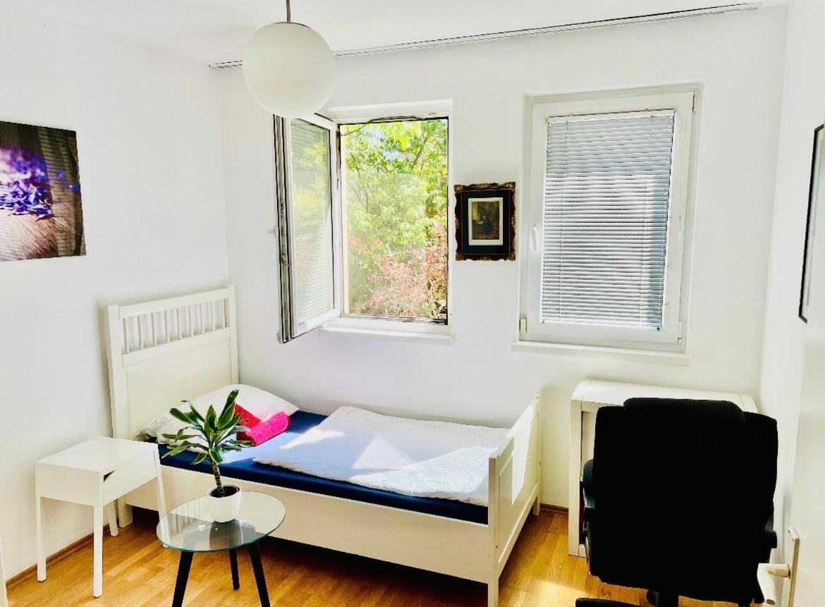 Das Zimmer Im Wiener Haus Ngoại thất bức ảnh