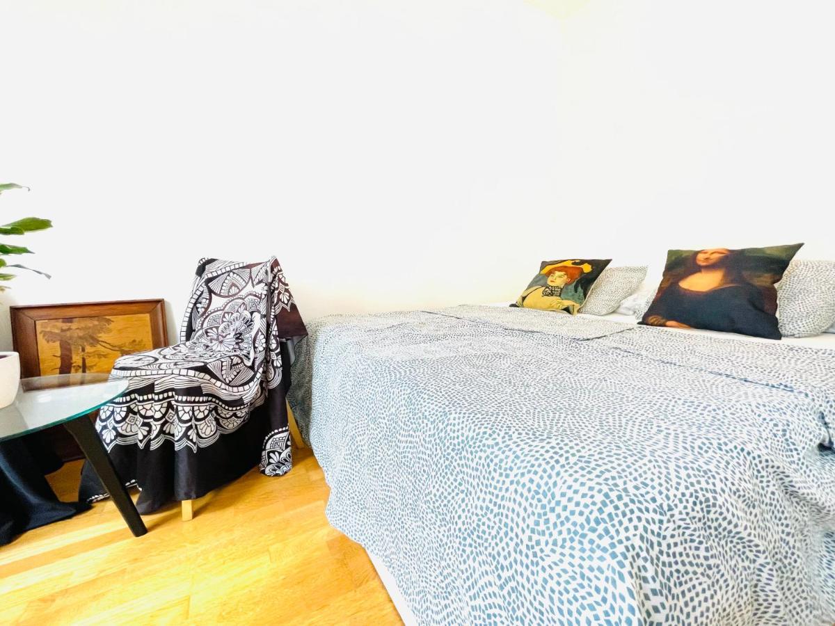 Das Zimmer Im Wiener Haus Ngoại thất bức ảnh